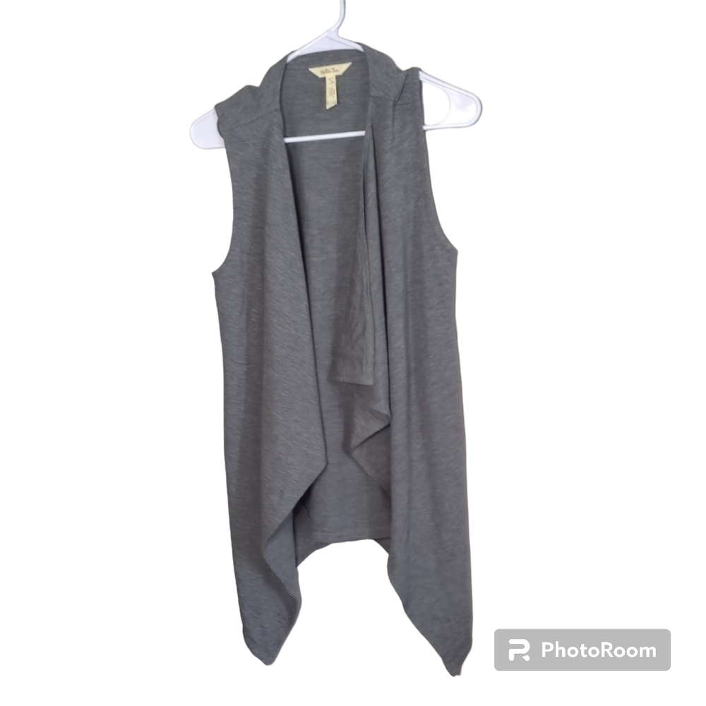 Matilda Jane NWOT Count it Out Open Drape Front Vest Small Grey Cardigan